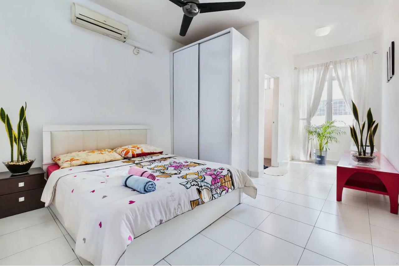 Best Walkable Location ** Desa Tebrau Джохор-Бару Екстер'єр фото